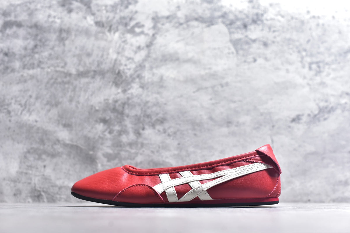 Onitsuka Tiger Gymnarina 'Burgundy/White' 1182A704-600