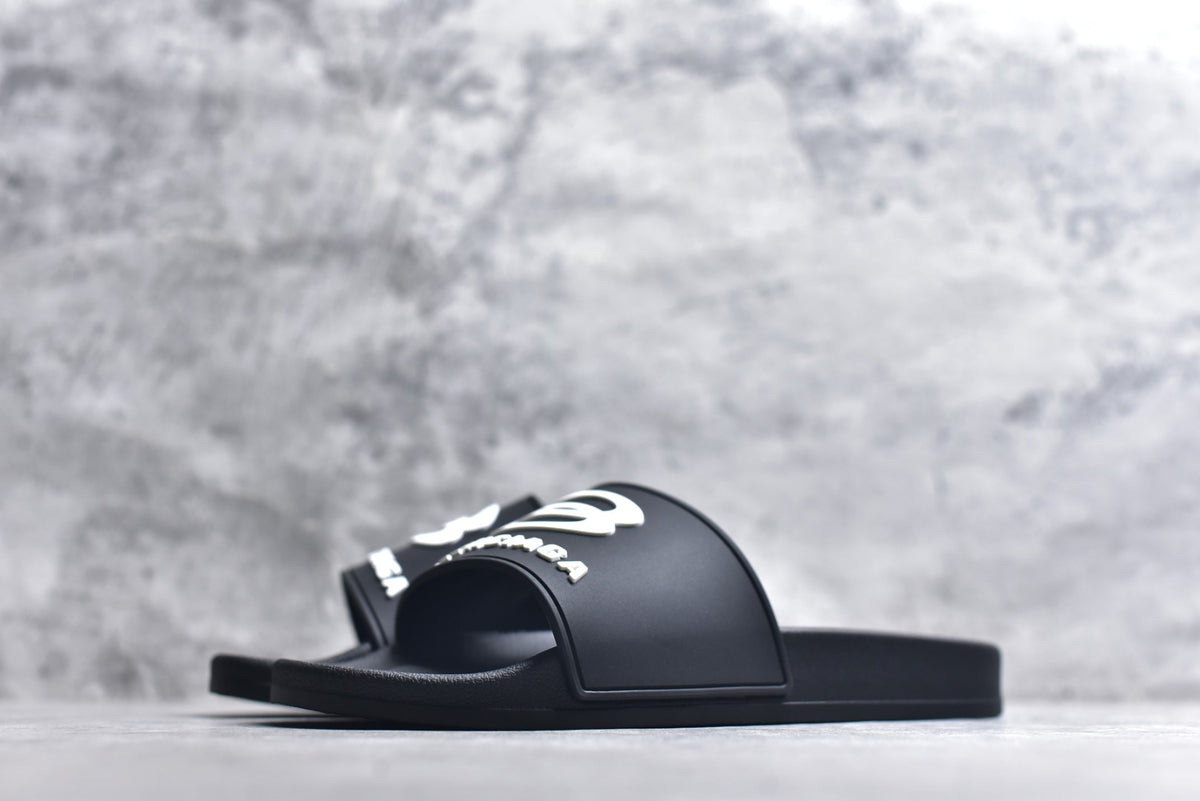 Balenciaga Sunday Slide '689031W1SA6'
