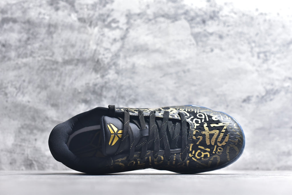 Nike Zoom Kobe 11 'Black/Metallic Gold' IU4902-900