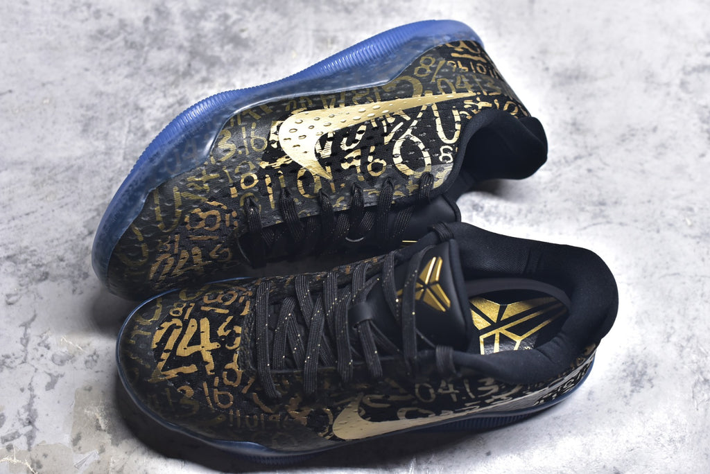 Nike Zoom Kobe 11 'Black/Metallic Gold' IU4902-900
