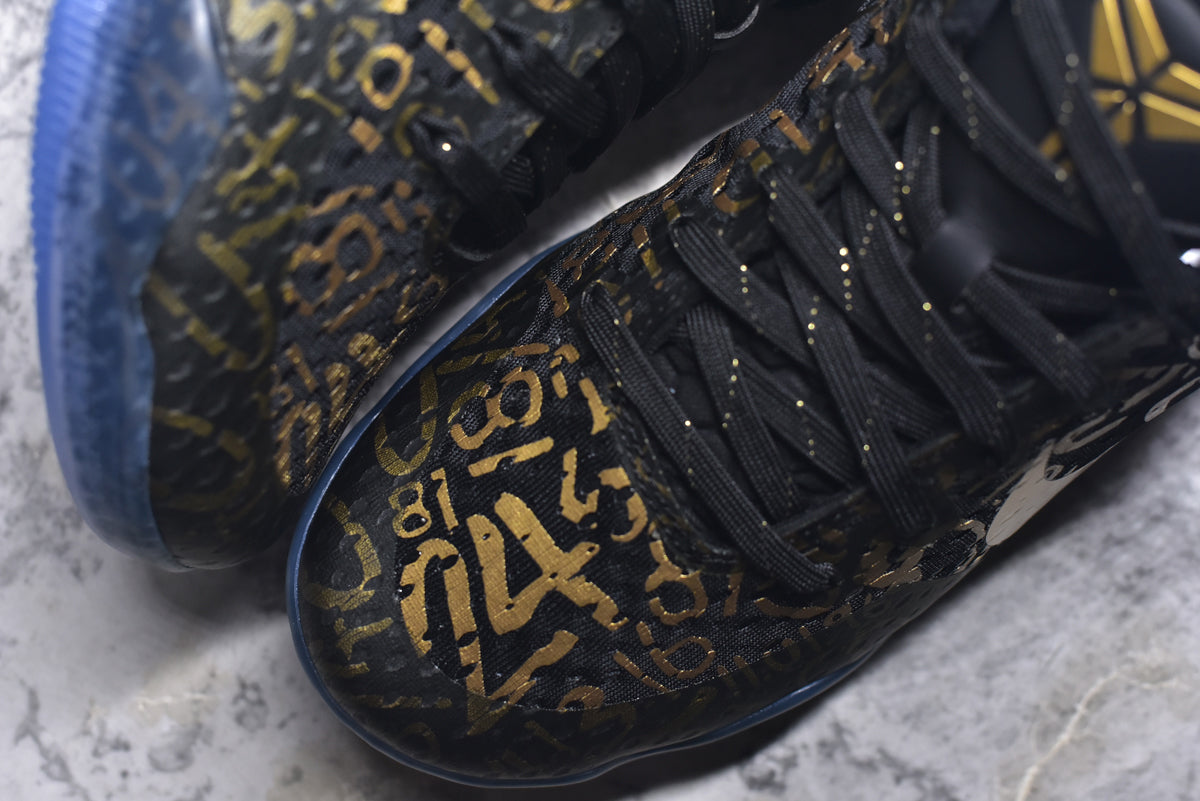 Nike Zoom Kobe 11 'Black/Metallic Gold' IU4902-900