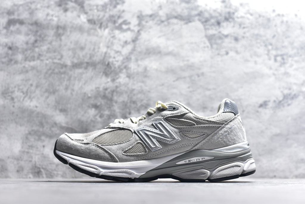 Kith × New Balance 990v3 'Grey/White' — U990KT3