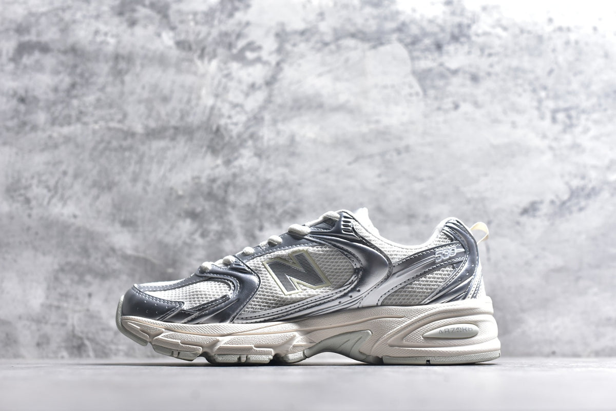 New Balance 530 Retro Running Sneaker 'White/Silver' — U5303IR