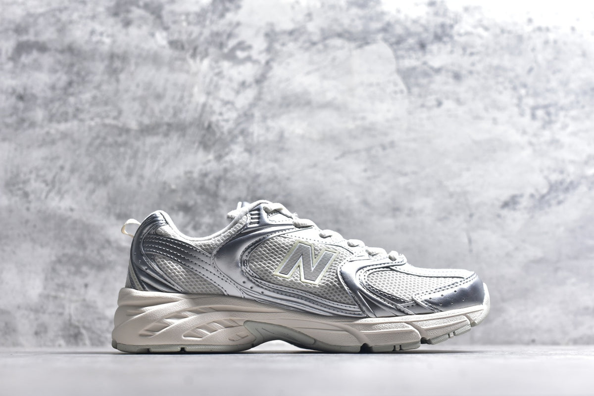 New Balance 530 Retro Running Sneaker 'White/Silver' — U5303IR