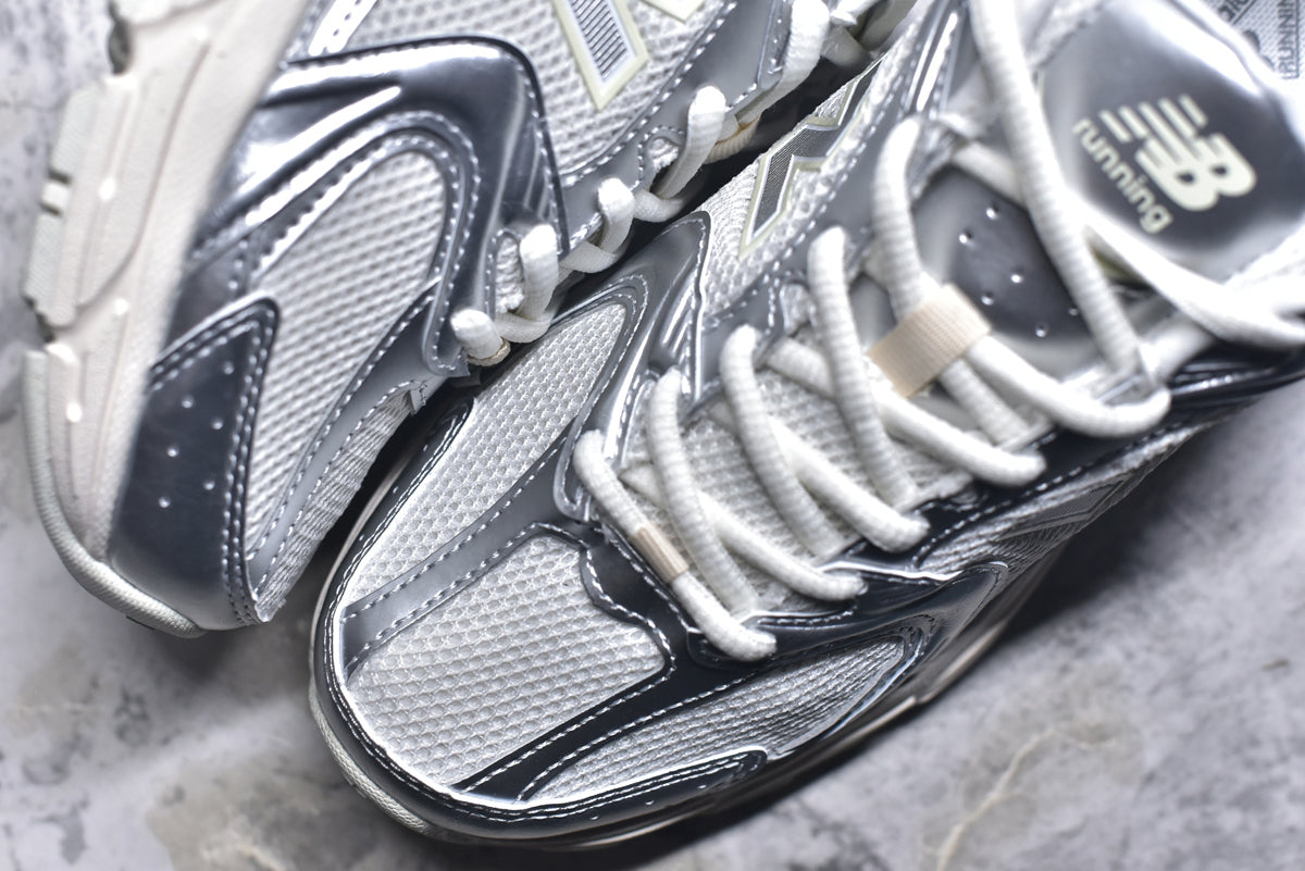 New Balance 530 Retro Running Sneaker 'White/Silver' — U5303IR