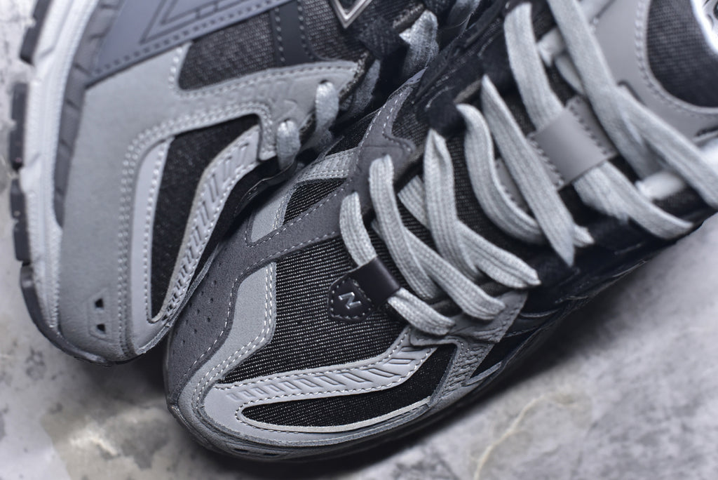New Balance 1906 Retro Dad Sneaker — U19064J0