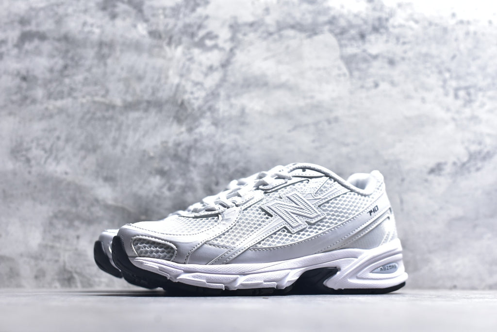 New Balance 740 Low-Top Casual Running Shoe 'White/Beige' — U740WW2