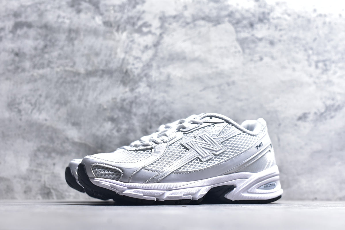 New Balance 740 Low-Top Casual Running Shoe 'White/Beige' — U740WW2