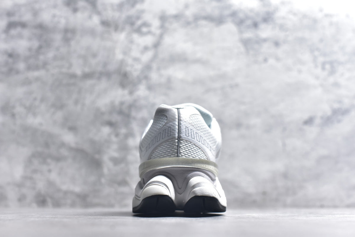 New Balance 9060 Retro Running Sneaker 'Grey/Pink/Ecru' — U9060GPE