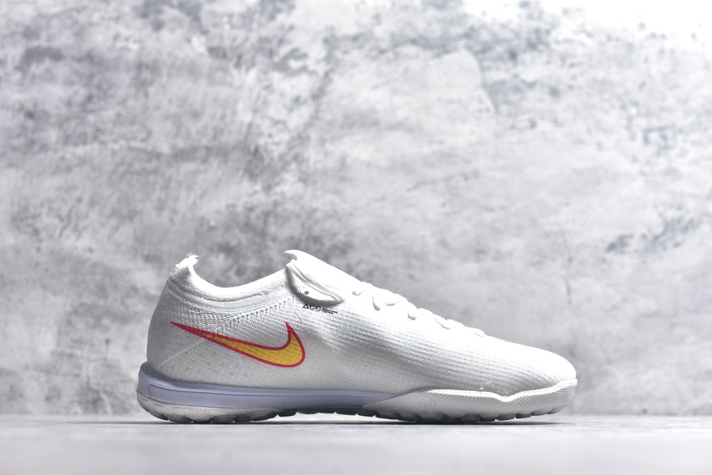 Nike Mercurial Vapor 17 Elite FG Soccer Cleat
