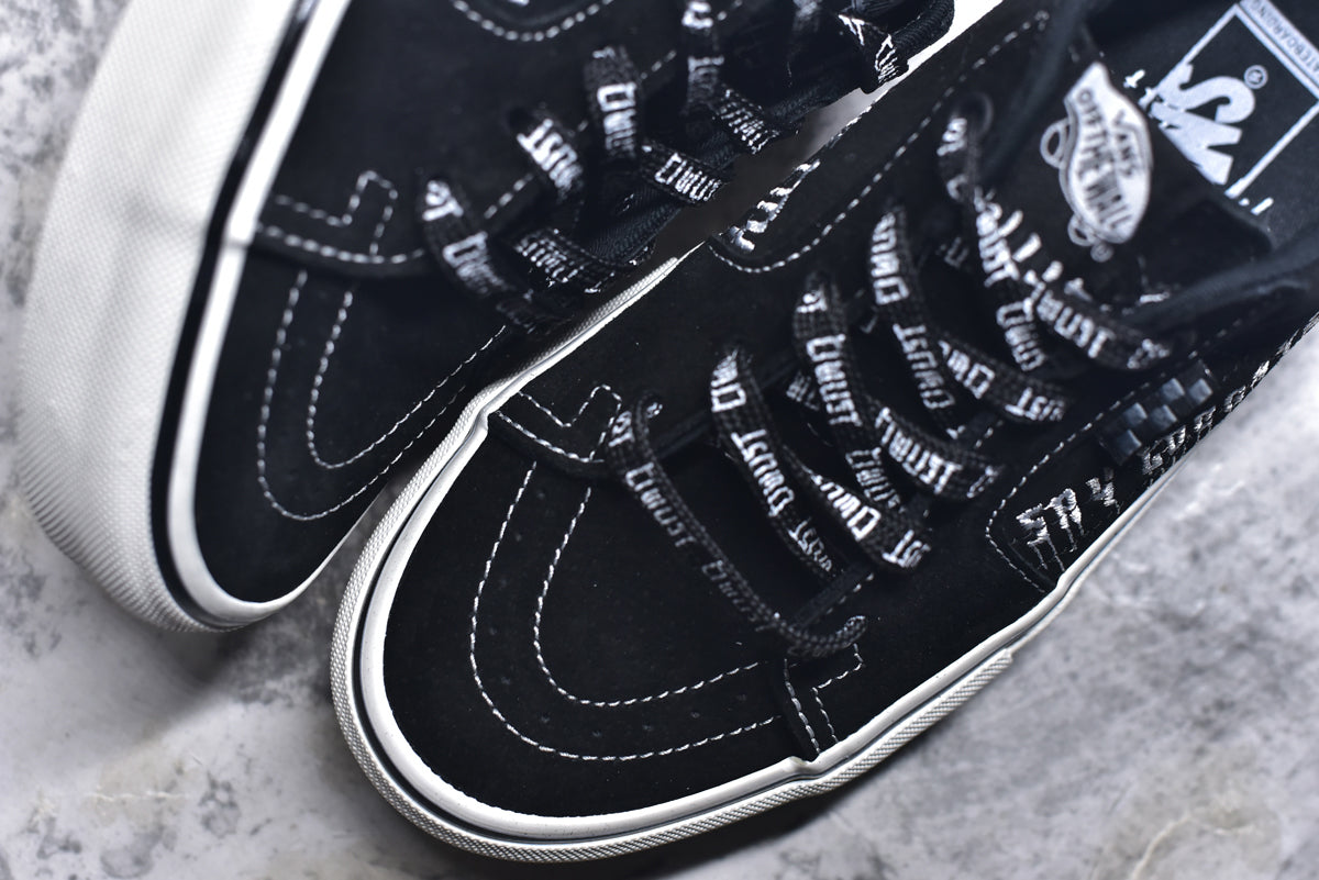 Vans Skate Skool Low-Top Skate Shoe