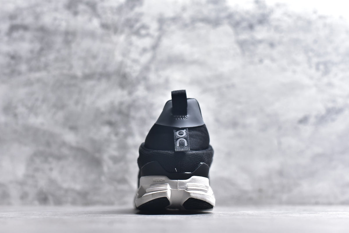On Cloud X 4 Running Shoe – Breathable, Non-Slip, Trail & Training Low-Top Sneaker