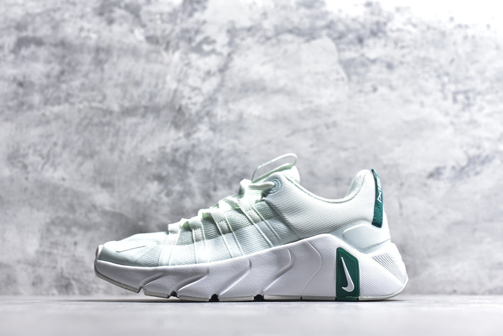 Nike Free Metcon 7 Training Shoe – Breathable, Supportive & Flexible | II7406-301
