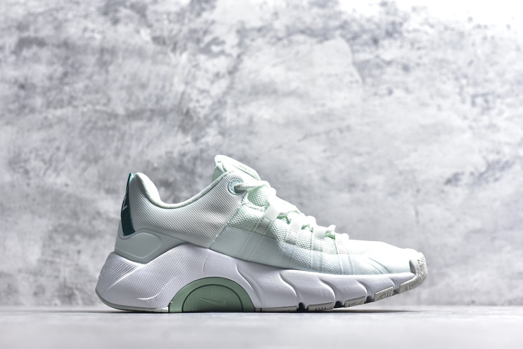 Nike Free Metcon 7 Training Shoe – Breathable, Supportive & Flexible | II7406-301