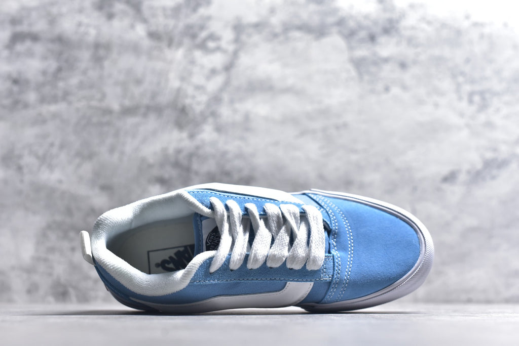 Vans Knu Skool Low-Top Retro Chunky Sneaker | VN000D6CE2W