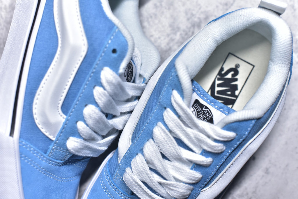 Vans Knu Skool Low-Top Retro Chunky Sneaker | VN000D6CE2W