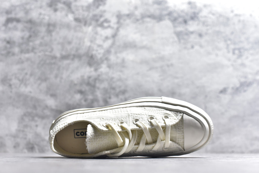 Converse Chuck Taylor All Star Low Top White Canvas Sneaker A16989C