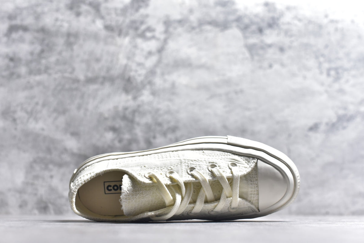Converse Chuck Taylor All Star Low Top White Canvas Sneaker A16989C