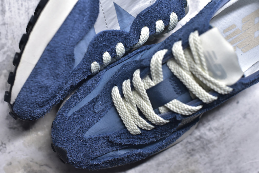 New Balance 327 Retro Running Sneaker U327WCB