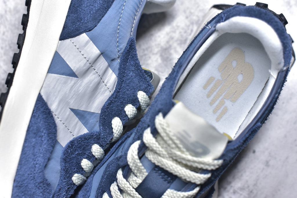 New Balance 327 Retro Running Sneaker U327WCB