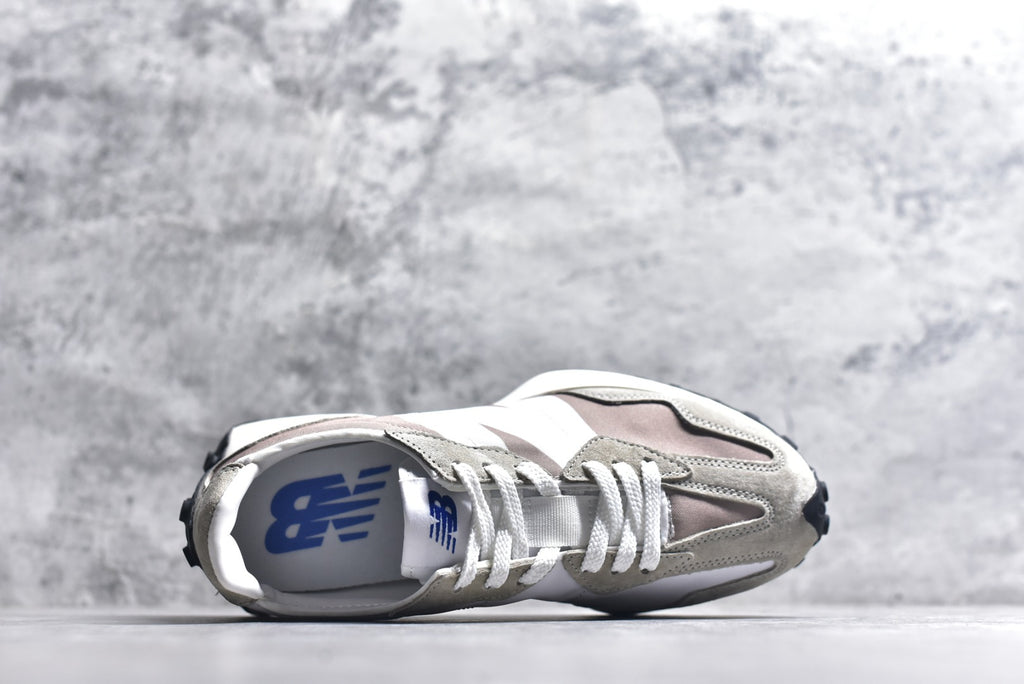 New Balance 327 Retro Running Sneaker MS327MH1