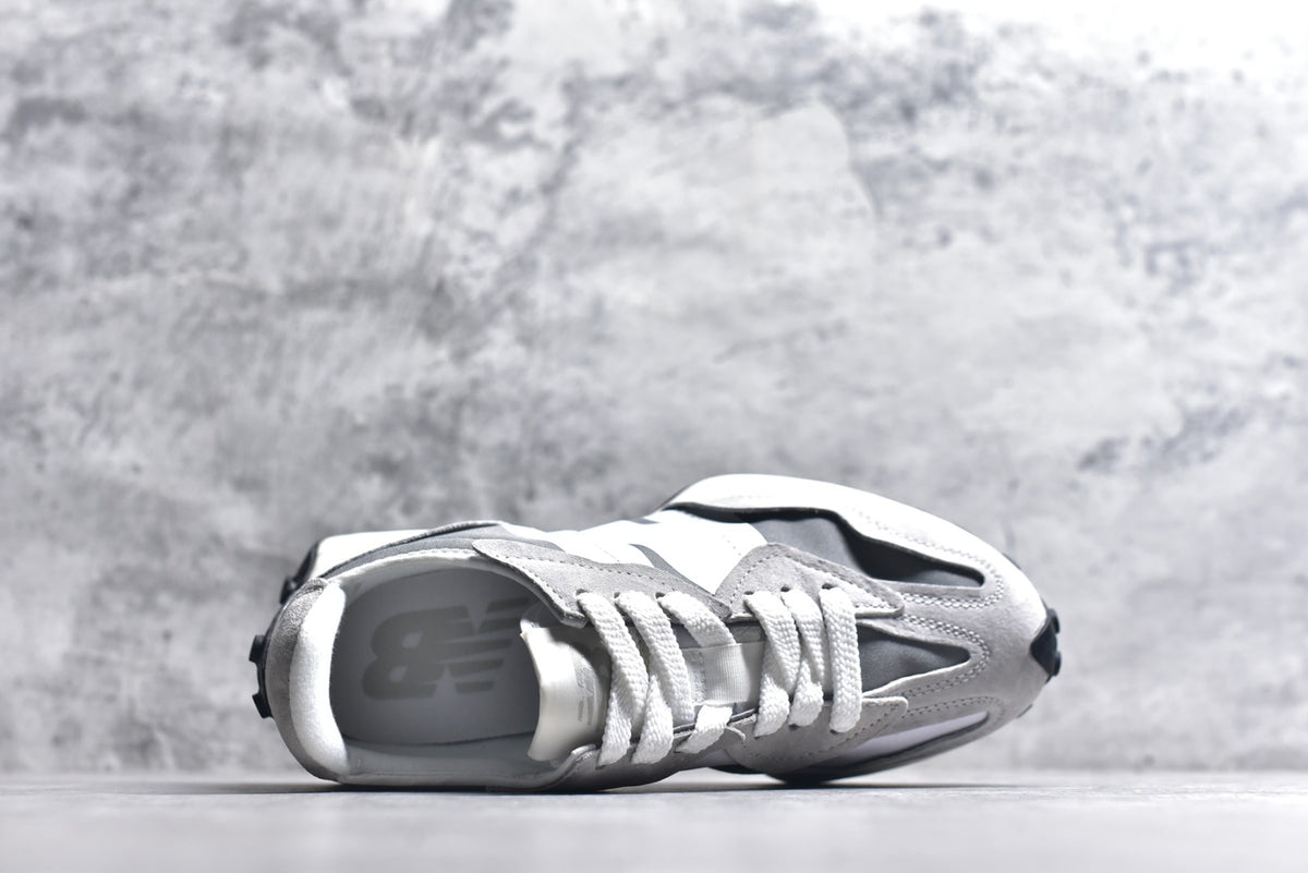 New Balance 327 Retro Running Sneaker U327WED