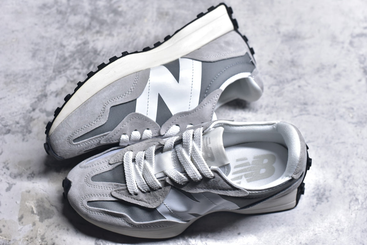 New Balance 327 Retro Running Sneaker U327WED
