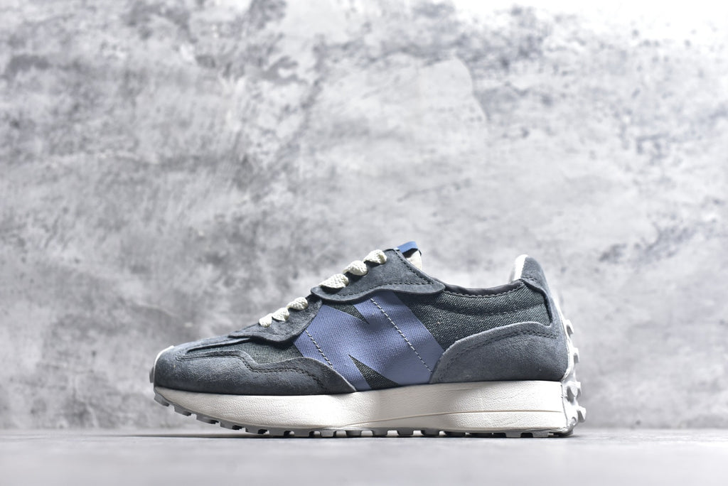 New Balance 327 Retro Running Sneaker U327WPC
