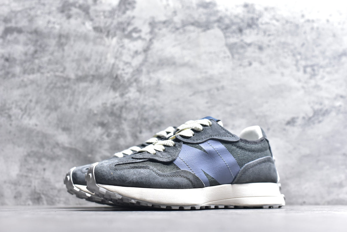 New Balance 327 Retro Running Sneaker U327WPC