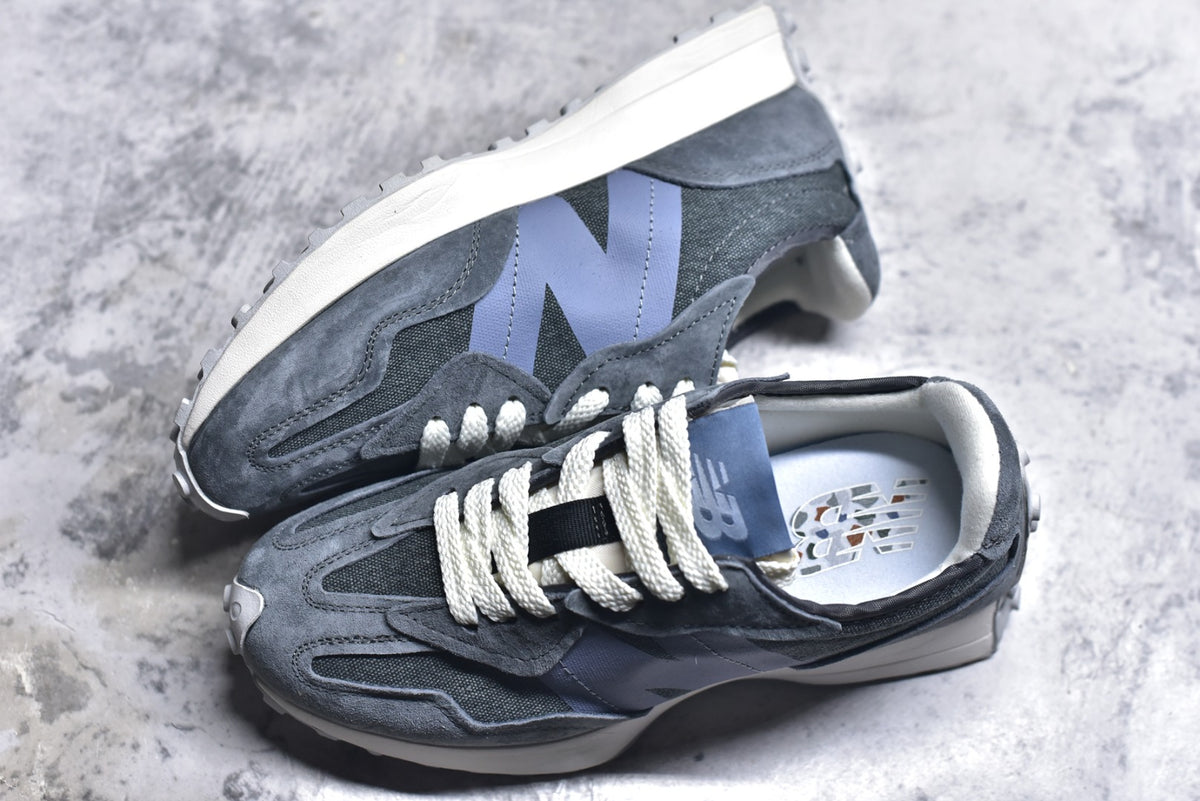 New Balance 327 Retro Running Sneaker U327WPC
