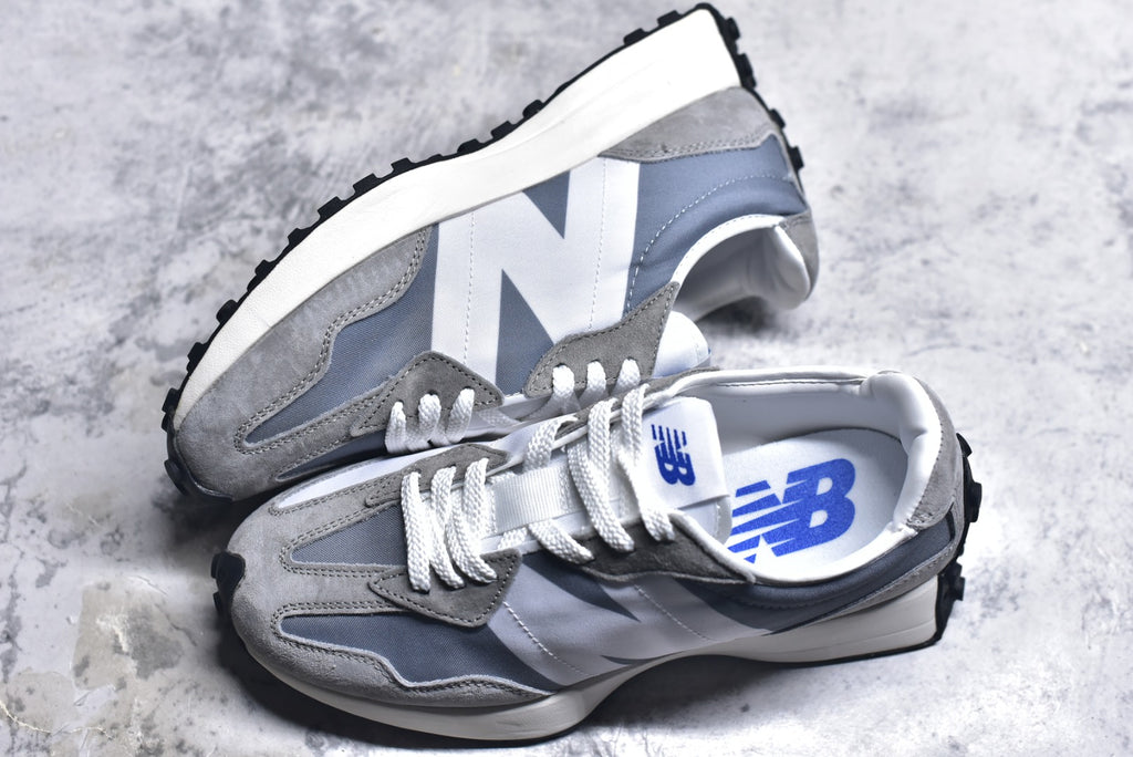 New Balance 327 Retro Running Sneaker MS327LAB