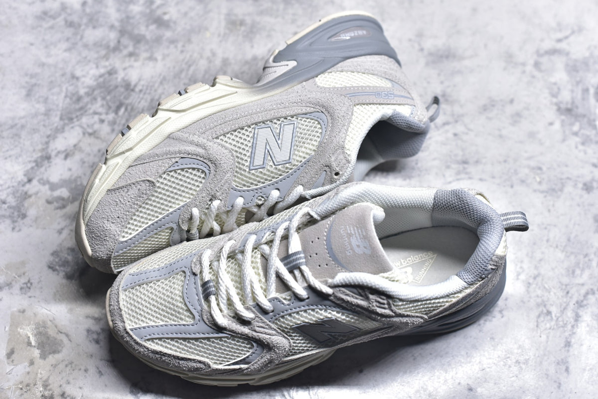 New Balance MR530MR Unisex Retro Running Sneaker