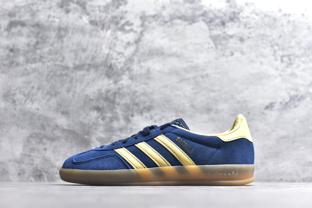 Adidas Originals Gazelle Indoor Unisex Lifestyle Sneaker — Navy / Cream