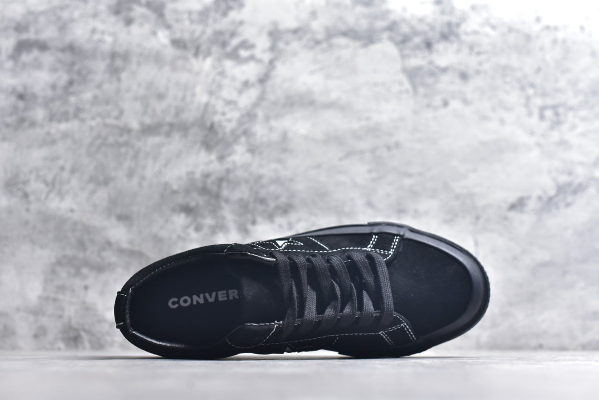 Converse One Star Suede OX Unisex Low-Top Lifestyle Sneaker