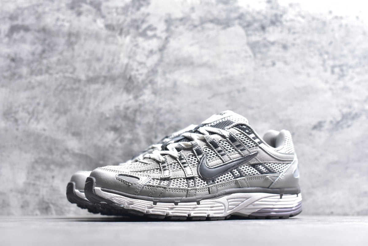 Nike P-6000 Unisex Retro Dad Running Sneaker