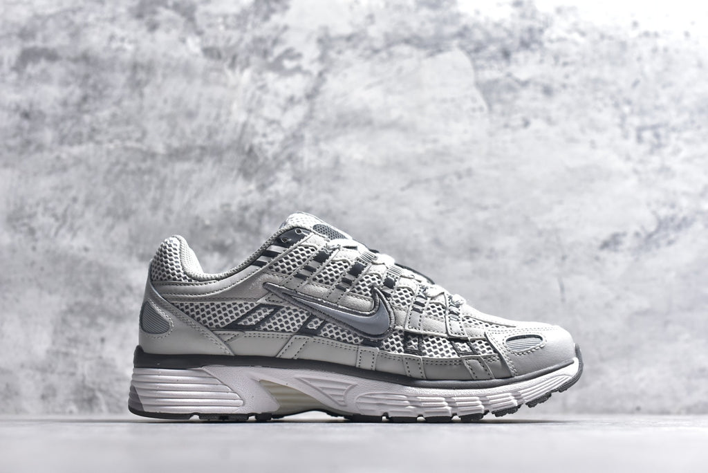 Nike P-6000 Unisex Retro Dad Running Sneaker