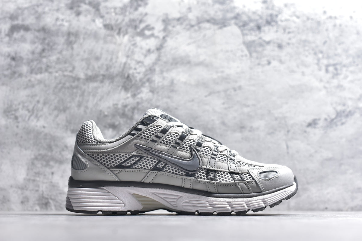 Nike P-6000 Unisex Retro Dad Running Sneaker