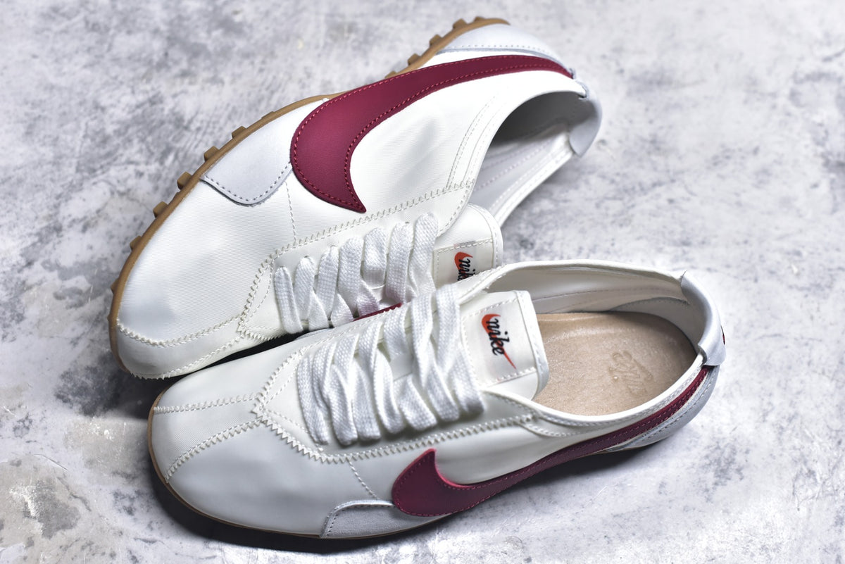 Nike Moon Shoe OG SP 'White/Sail' Unisex Lifestyle Sneaker