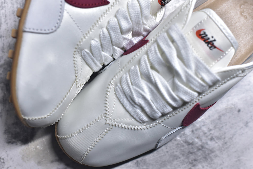 Nike Moon Shoe OG SP 'White/Sail' Unisex Lifestyle Sneaker