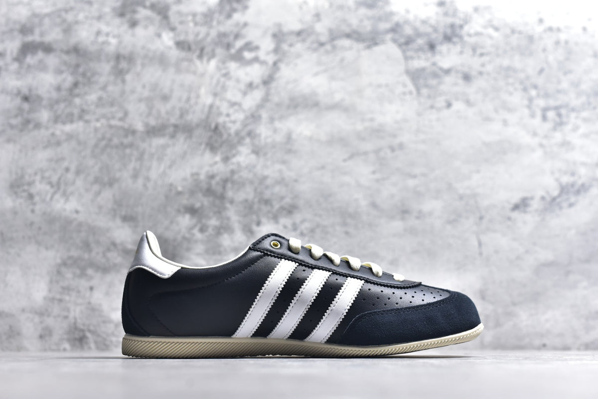 Adidas Originals Changle Unisex Low-Top Lifestyle Skate Sneaker