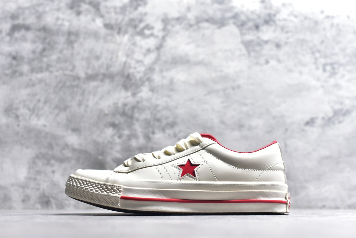 Converse One Star 95 Patent Leather Unisex Low-Top Lifestyle Sneaker