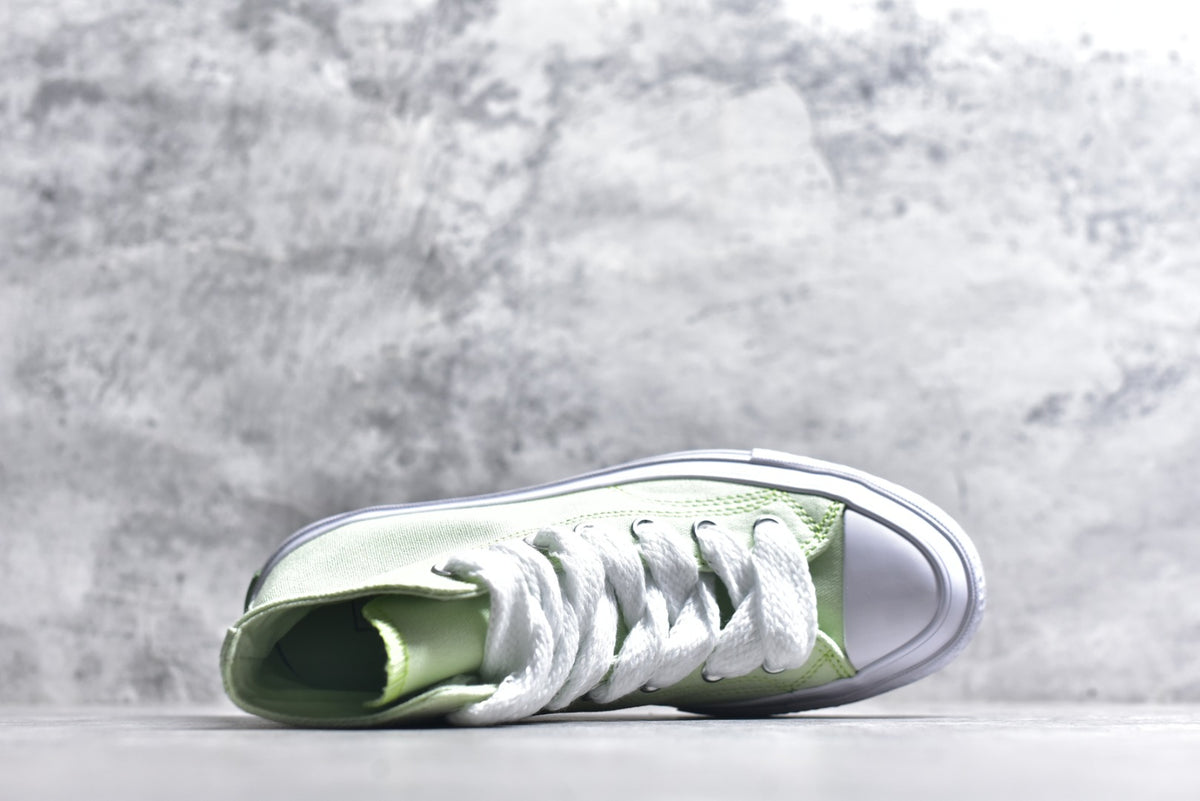 Converse Chuck Taylor All Star 1970s Hi Unisex High-Top Lifestyle Sneaker