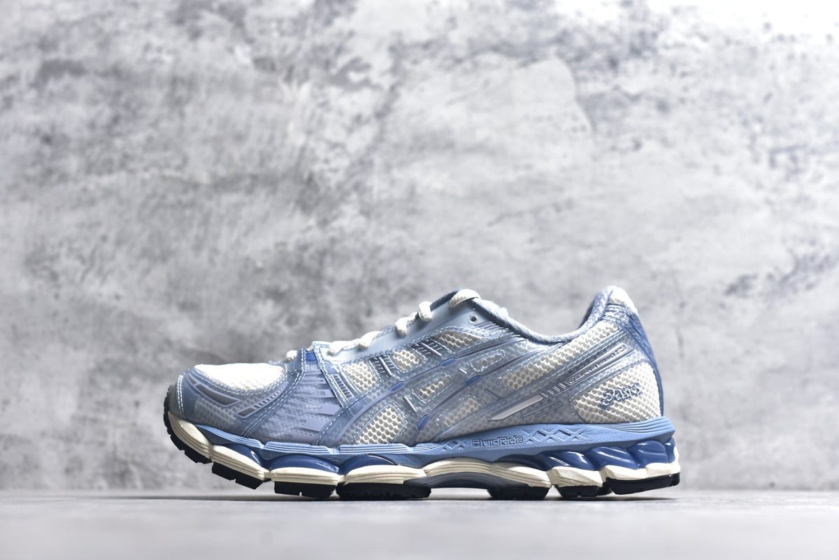 KITH x Asics Gel-Kayano 12.1 "Light Sage" Low-Top Running Sneaker | 1203B144