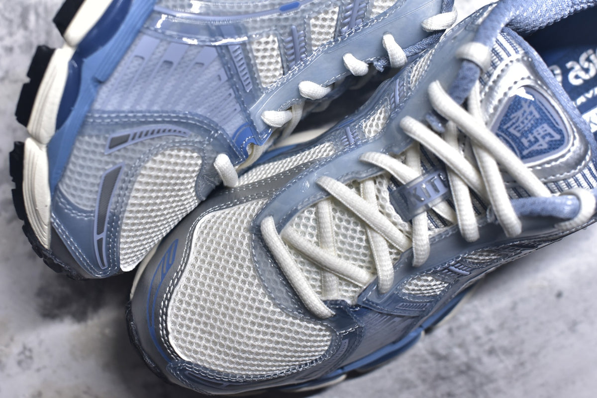 KITH x Asics Gel-Kayano 12.1 "Light Sage" Low-Top Running Sneaker | 1203B144