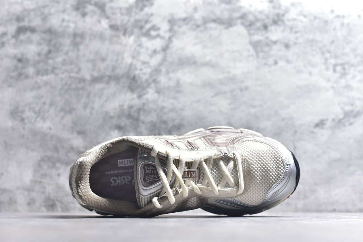 KITH x Asics Gel-Kayano 12.1 "Light Sage" Low-Top Running Sneaker | 1203B144