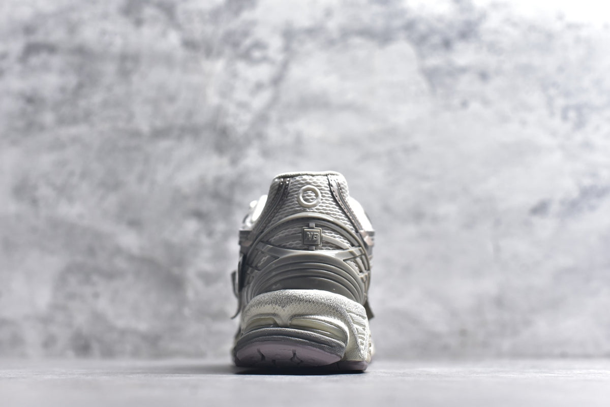 New Balance 1906 U19063VV Retro Dad Sneaker | Lifestyle Running Shoe