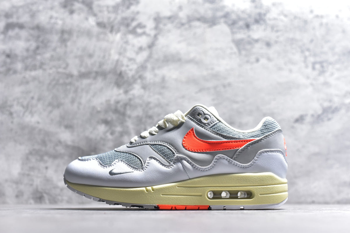 Nike Air Max 1 Half-Palm Air Retro Running Shoe | II7055-100 | Unisex