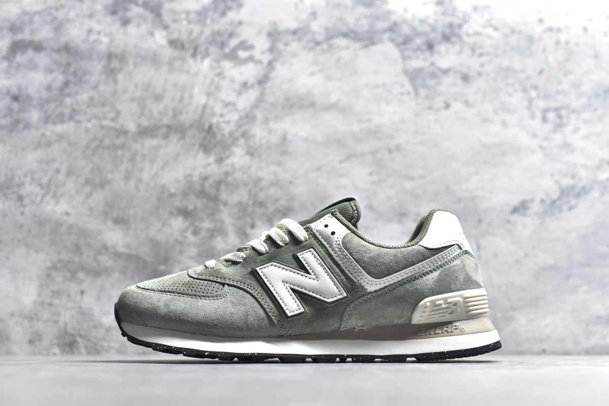 New Balance 574 Low Top Retro Casual Running Sneaker | U574GCE | Unisex
