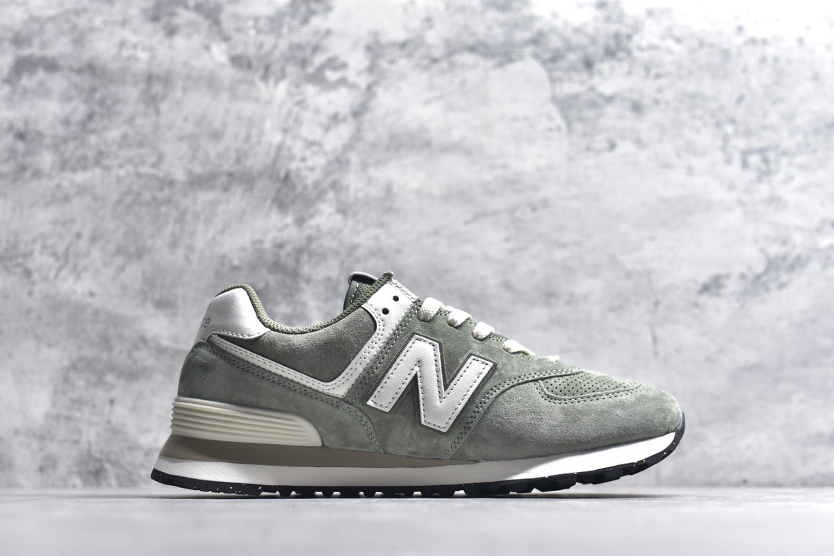 New Balance 574 Low Top Retro Casual Running Sneaker | U574GCE | Unisex