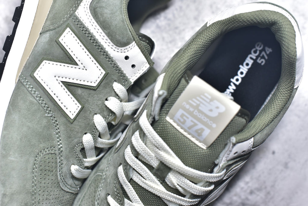 New Balance 574 Low Top Retro Casual Running Sneaker | U574GCE | Unisex